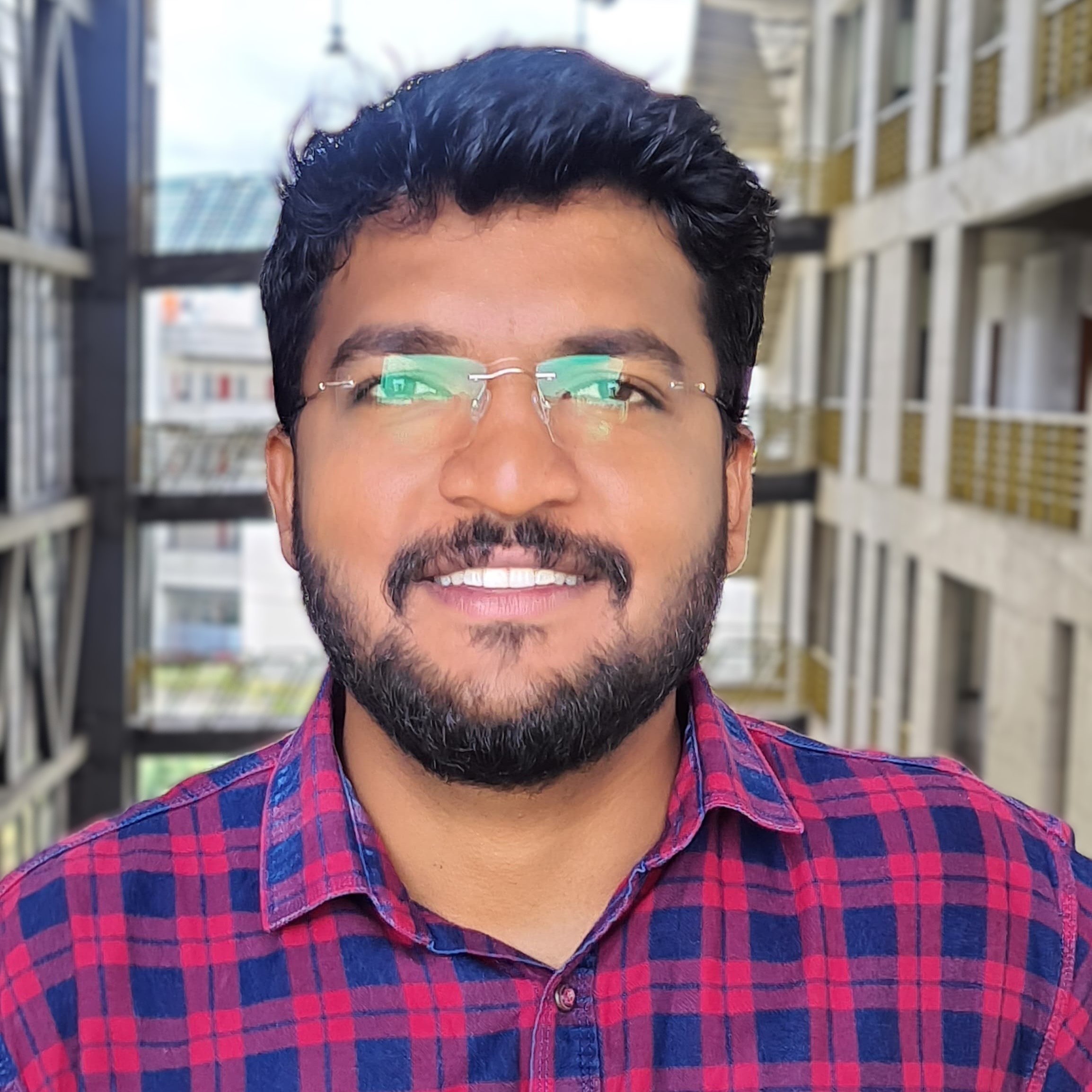 Mahesh Shelar
